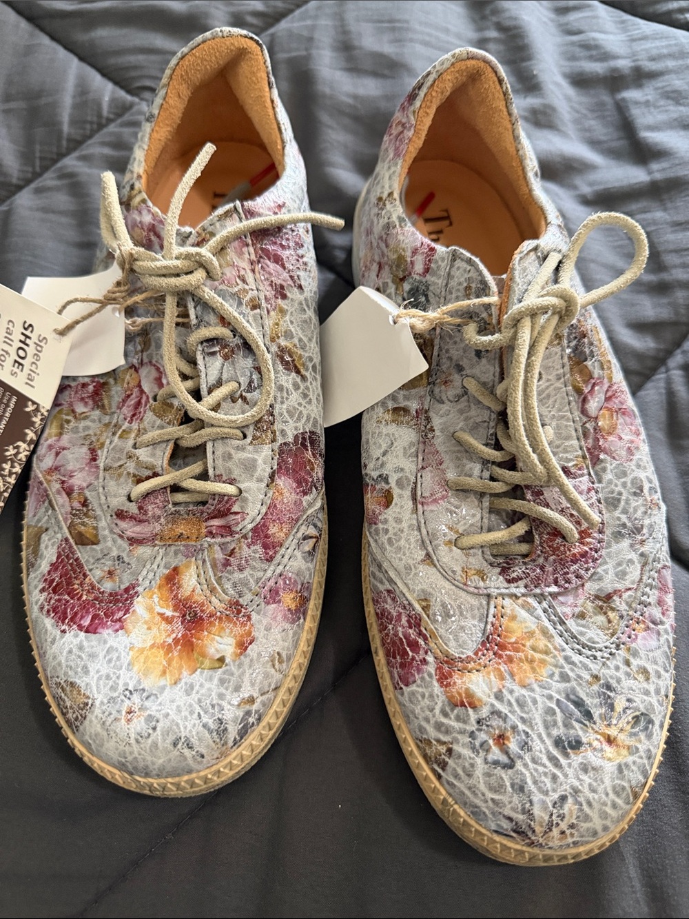 Think! Floral Leather Oxfords Lace-Up Comfort Shoes Size EU 38.5 / US 8 - NWT